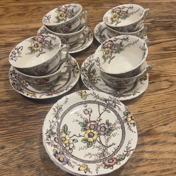 8 sets - 16 Pc - Alfred Meakin Medway dark brown Floral Cups & Saucers BUTTERFLY - Picture 11 of 16